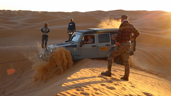 La teoria del caos, l’arte del bivacco e la rivincita dei gatti neri